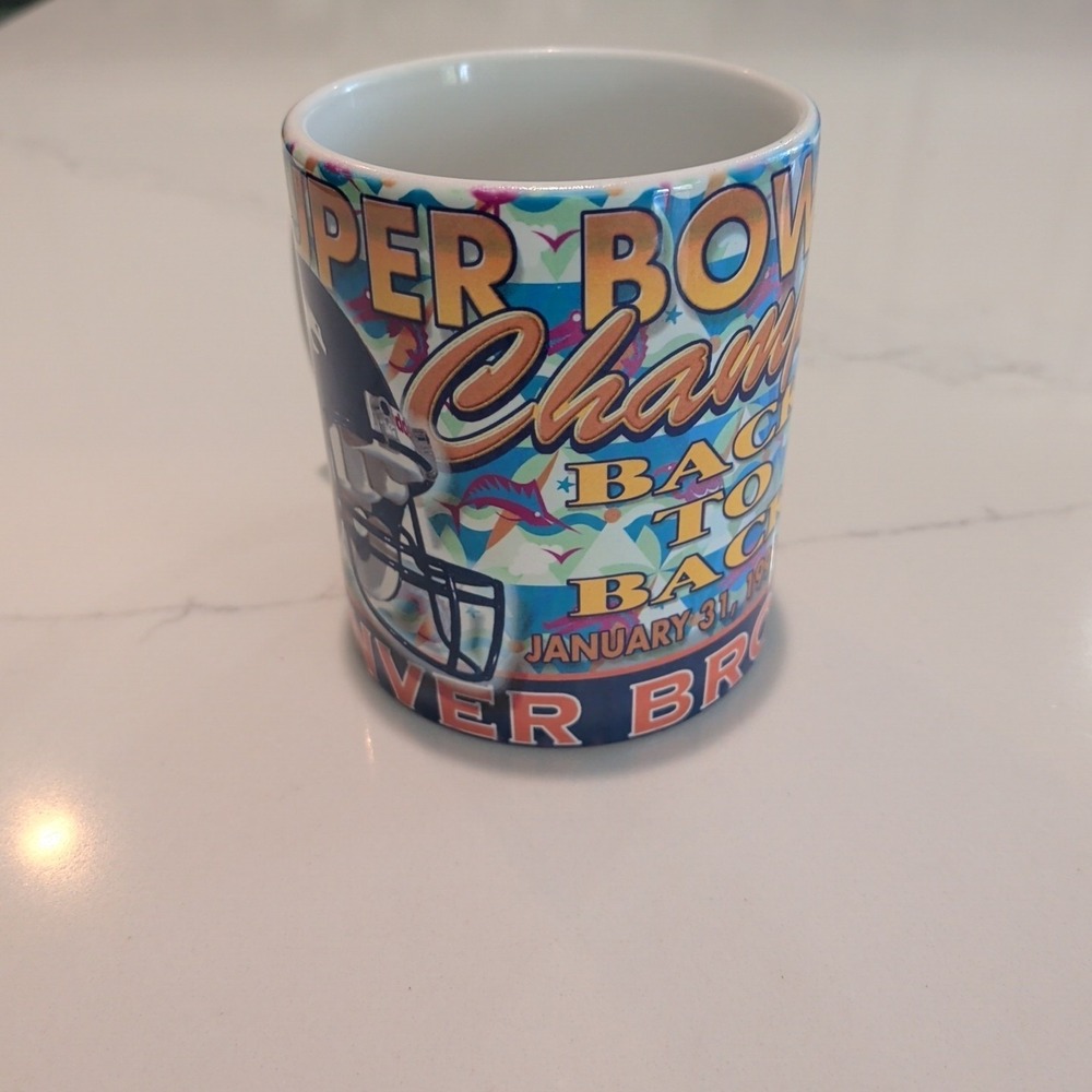 Vintage Denver Broncos Coffee Cup Mug Super Bowl XXXIII Football AFC 1999